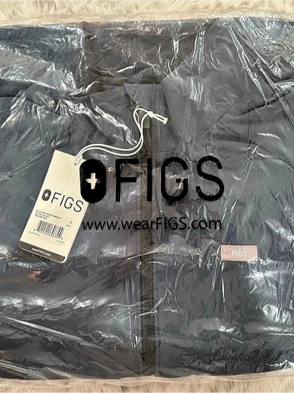 FIGS Sydney Performance Scrub Jacket Dark Harbor NWT